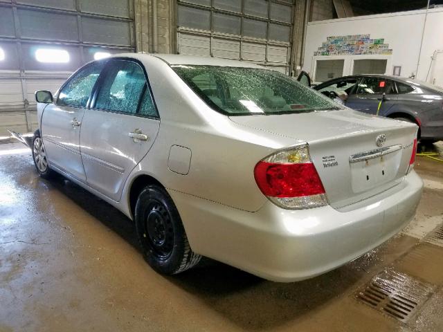 4T1BE32K16U723380 - 2006 TOYOTA CAMRY LE SILVER photo 3