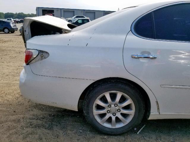 JTHBF30G425028829 - 2002 LEXUS ES 300 WHITE photo 9