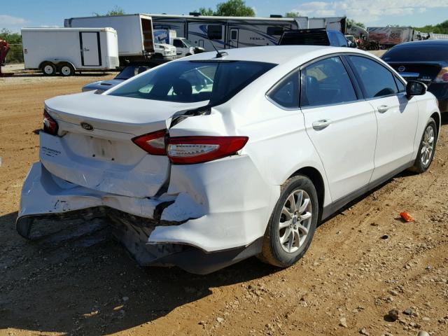 3FA6P0G73FR193946 - 2015 FORD FUSION S WHITE photo 4