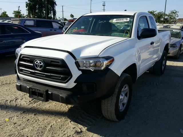 5TFRX5GN5HX080691 - 2017 TOYOTA TACOMA ACC თეთრი ფოტო 2