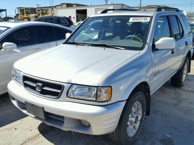 4S6CK58W924402448 - 2002 HONDA PASSPORT E 银色 照片 2