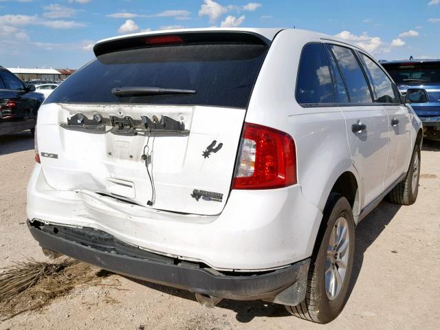 2FMDK3GC7EBB17976 - 2014 FORD EDGE SE WHITE photo 4