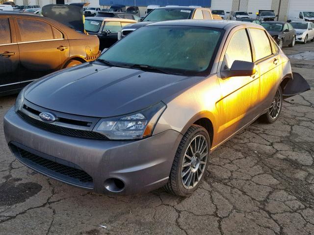 1FAHP3GNXAW132799 - 2010 FORD FOCUS SES GRAY photo 2