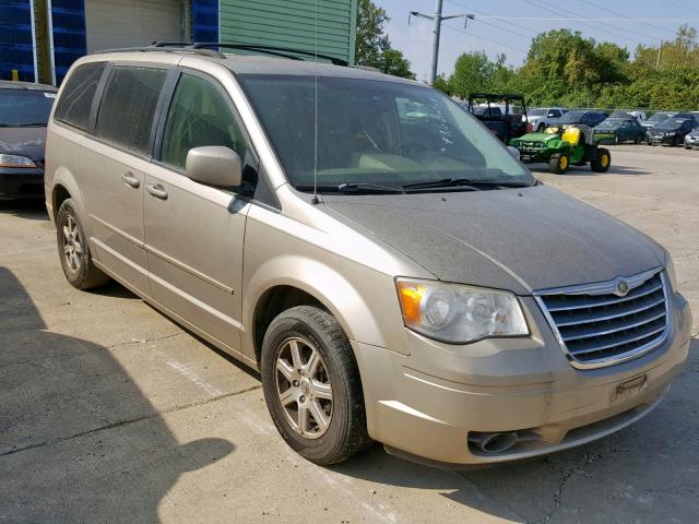 2A8HR54PX8R679198 - 2008 CHRYSLER TOWN & COU GOLD photo 1