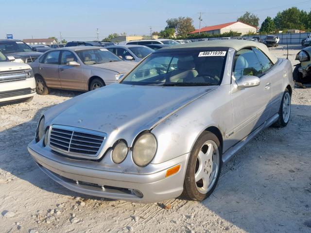 WDBLK65G62T107232 - 2002 MERCEDES-BENZ CLK 320 SILVER photo 2