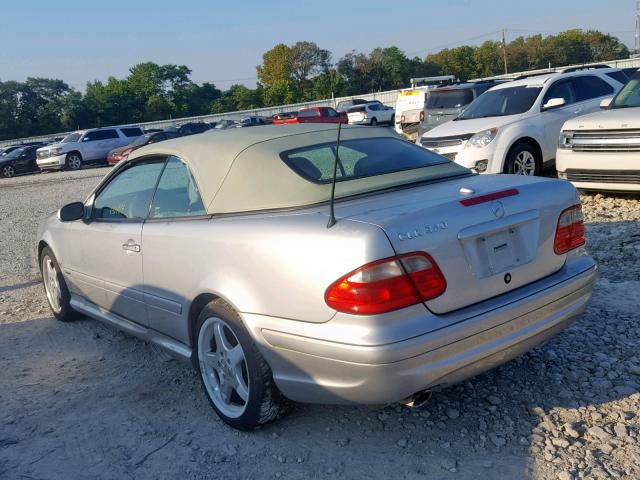 WDBLK65G62T107232 - 2002 MERCEDES-BENZ CLK 320 SILVER photo 3