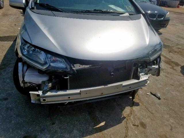 3HGGK5H57FM748452 - 2015 HONDA FIT LX SILVER photo 9