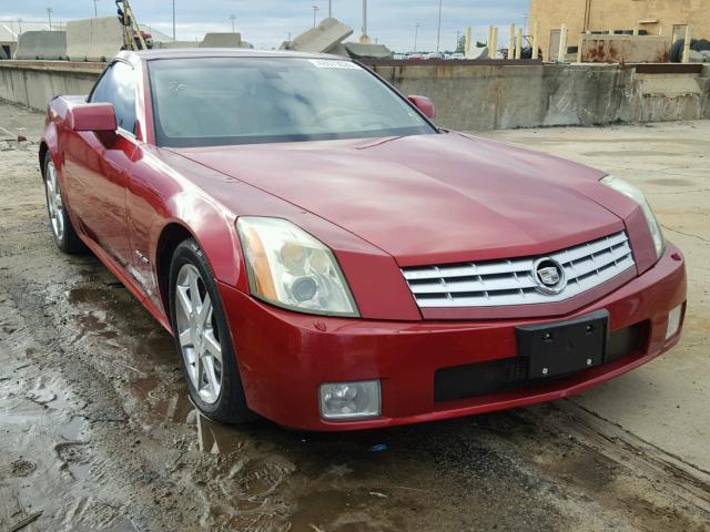 1G6YV34A245601172 - 2004 CADILLAC XLR RED photo 1