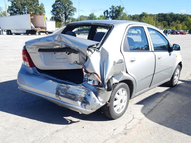 KL1TJ52654B172826 - 2004 CHEVROLET AVEO LS SILVER photo 4