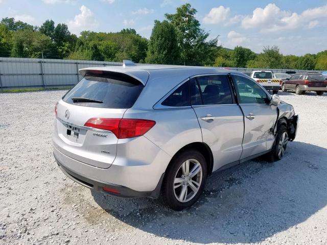 5J8TB4H33FL025416 - 2015 ACURA RDX SILVER photo 4