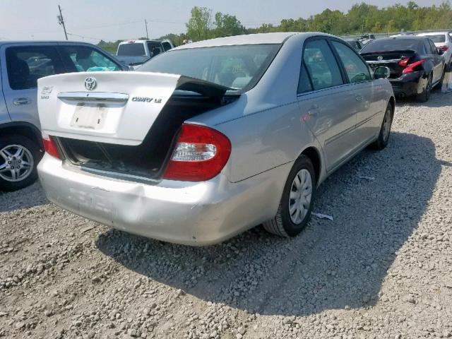 4T1BE32K82U595004 - 2002 TOYOTA CAMRY LE WHITE photo 4