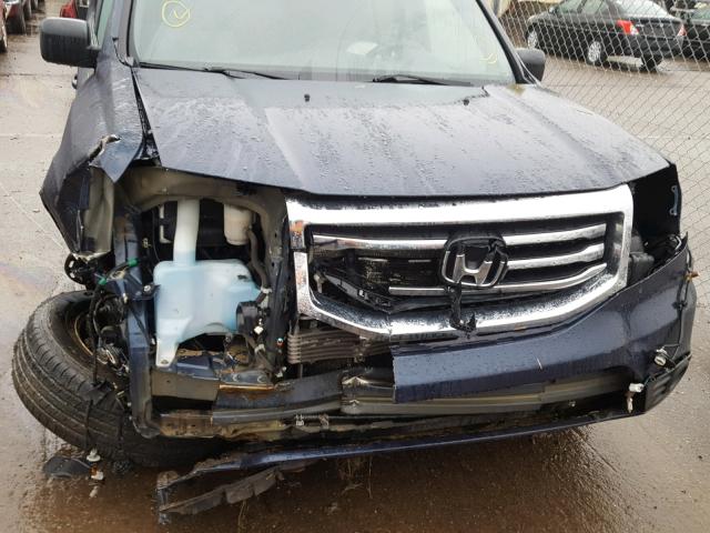 5FNYF4H21CB013456 - 2012 HONDA PILOT LX BLUE photo 7