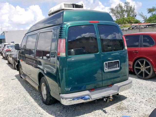 1GBFG15R1V1085018 - 1997 CHEVROLET EXPRESS G1 GREEN photo 3