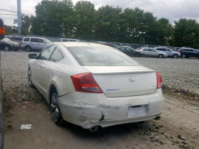 1HGCS2B80BA000827 - 2011 HONDA ACCORD EXL WHITE photo 3