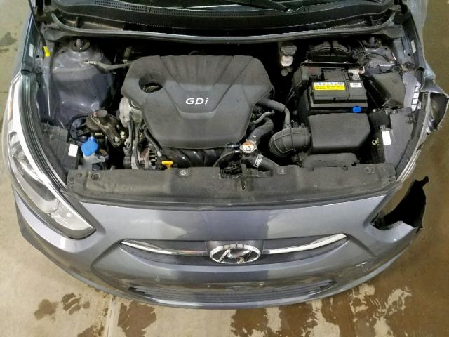 KMHCT4AE2HU174707 - 2017 HYUNDAI ACCENT SE GRAY photo 7