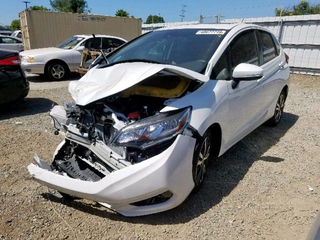 3HGGK5H83JM720277 - 2018 HONDA FIT EX WHITE photo 2