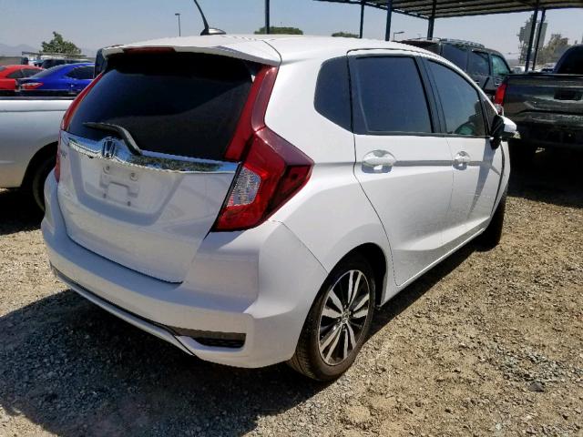 3HGGK5H83JM720277 - 2018 HONDA FIT EX WHITE photo 4