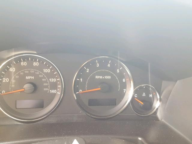 1J8HG58266C247475 - 2006 JEEP COMMANDER BEIGE photo 8