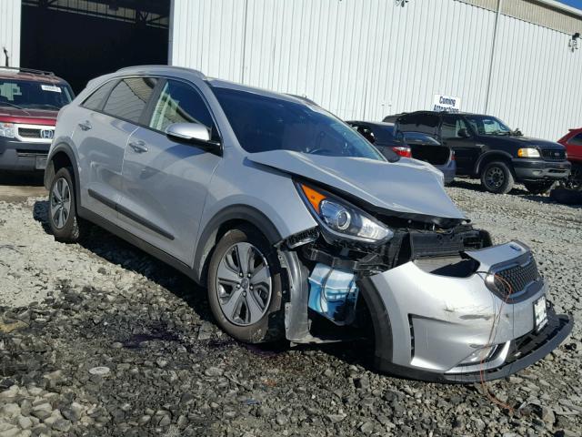 KNDCC3LC2H5088723 - 2017 KIA NIRO EX SILVER photo 1