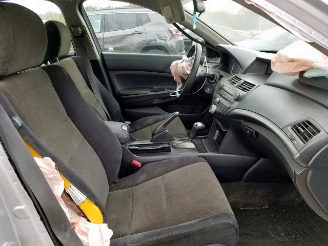 1HGCP26358A051569 - 2008 HONDA ACCORD LX SILVER photo 5