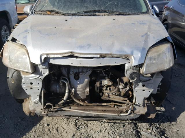 KL1TD5DE9BB138199 - 2011 CHEVROLET AVEO LS SILVER photo 9