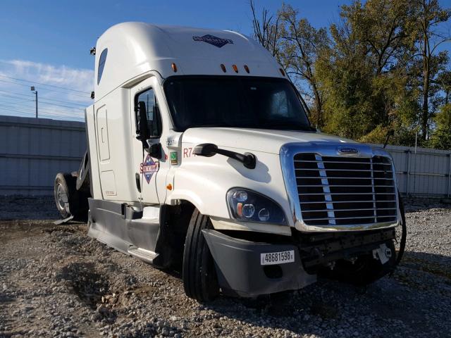 3AKJGLD54GSGT9255 - 2016 FREIGHTLINER CASCADIA 1 WHITE photo 1