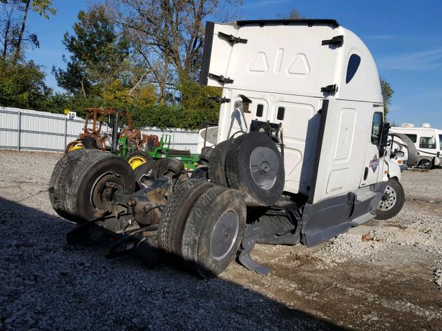 3AKJGLD54GSGT9255 - 2016 FREIGHTLINER CASCADIA 1 WHITE photo 4