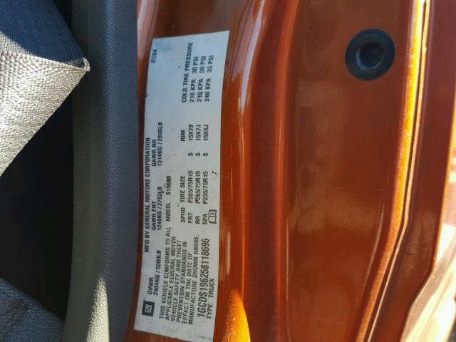 1GCDS196258118696 - 2005 CHEVROLET COLORADO ORANGE photo 10