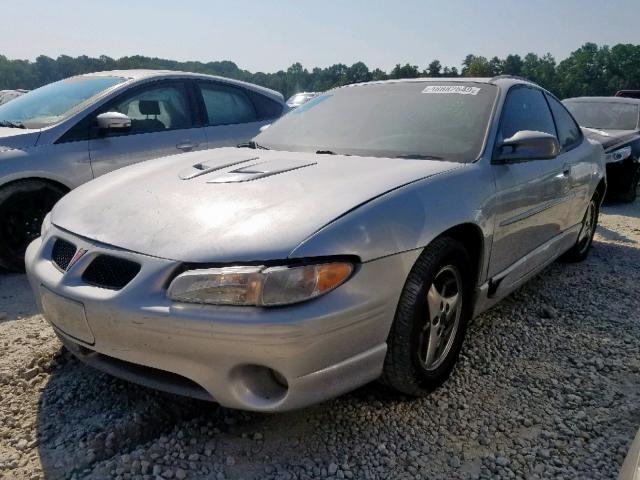 1G2WR1210YF201602 - 2000 PONTIAC GRAND PRIX SILVER photo 2