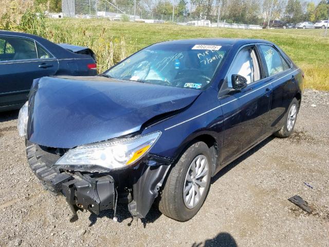 4T4BF1FK8GR517749 - 2016 TOYOTA CAMRY LE BLUE photo 2