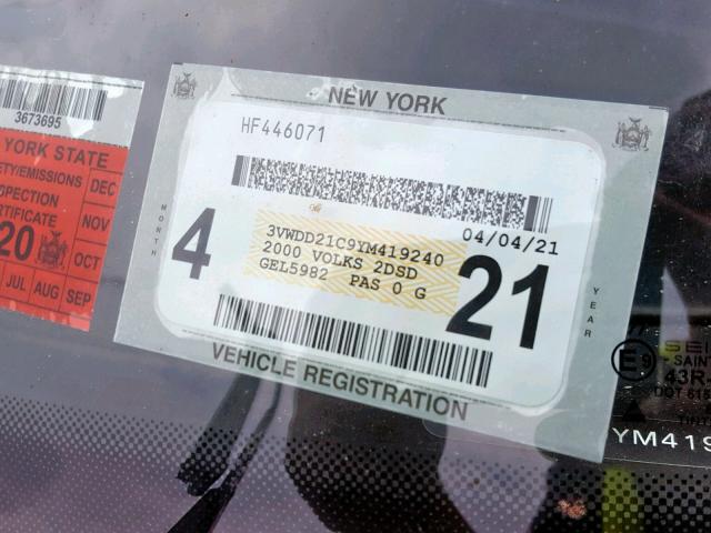 3VWDD21C9YM419240 - 2000 VOLKSWAGEN NEW BEETLE 银色 照片 10