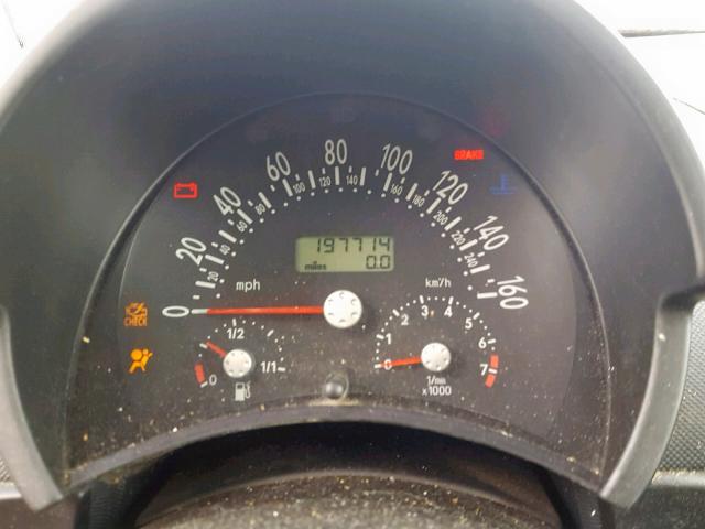 3VWDD21C9YM419240 - 2000 VOLKSWAGEN NEW BEETLE 银色 照片 8