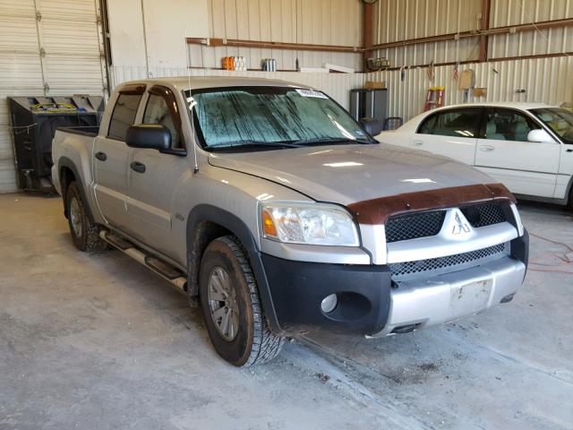 1Z7HC38K86S561730 - 2006 MITSUBISHI RAIDER DUR SILVER photo 1