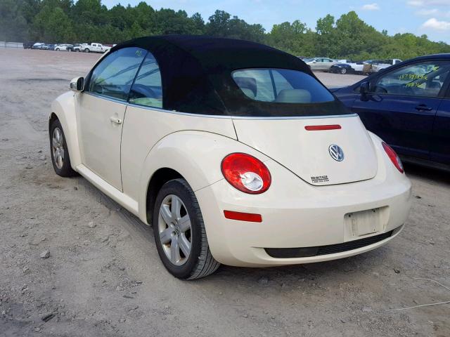 3VWRF31Y67M412455 - 2007 VOLKSWAGEN NEW BEETLE კრემისფერი ფოტო 3