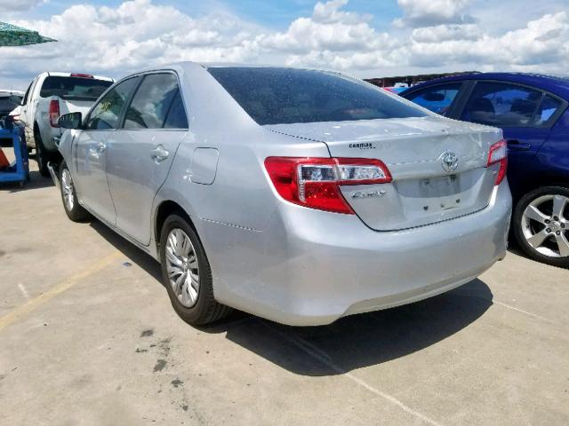 4T1BF1FK9CU114657 - 2012 TOYOTA CAMRY BASE SILVER photo 3