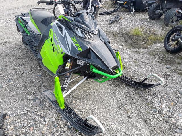 4UF19SNWXKT114973 - 2019 ARCT SNOWMOBILE GREEN photo 1