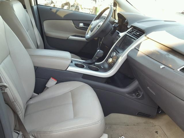 2FMDK4JC8CBA08678 - 2012 FORD EDGE SEL SILVER photo 5