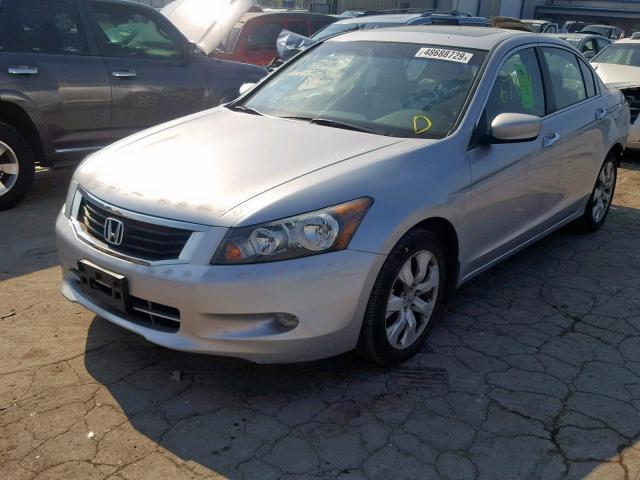 1HGCP36888A075155 - 2008 HONDA ACCORD EXL SILVER photo 2