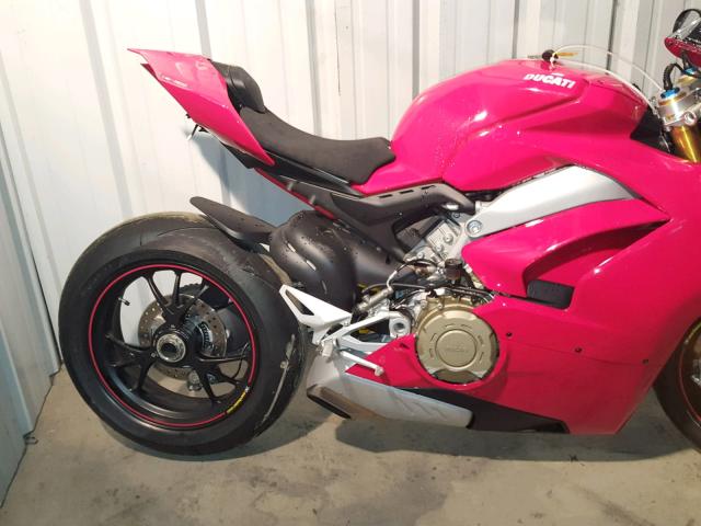 ZDMDAGNW7JB004352 - 2018 DUCATI PANIGALE V RED photo 6