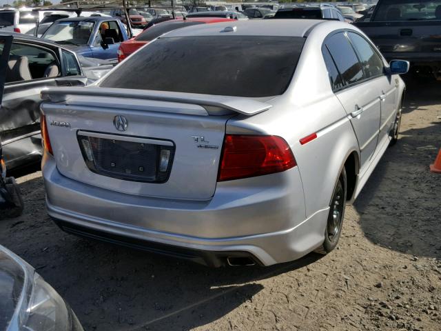 19UUA66205A078310 - 2005 ACURA TL SILVER photo 4