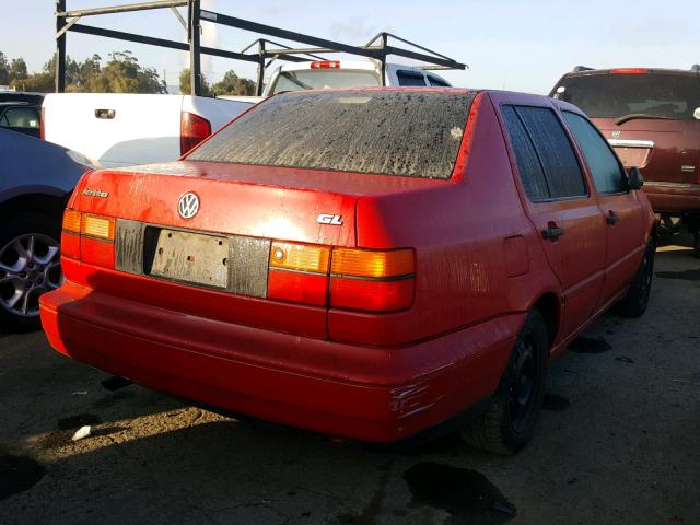 3VWRB81H4WM265317 - 1998 VOLKSWAGEN JETTA GL RED photo 4