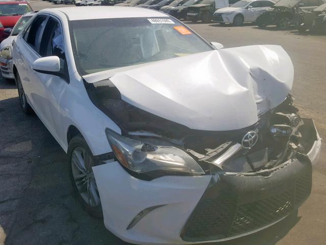 4T1BF1FK8FU037932 - 2015 TOYOTA CAMRY LE WHITE photo 1