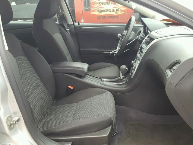 1G1ZC5E03CF192058 - 2012 CHEVROLET MALIBU 1LT SILVER photo 5