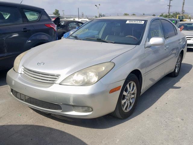 JTHBF30G625036477 - 2002 LEXUS ES 300 SILVER photo 2