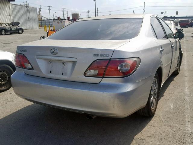 JTHBF30G625036477 - 2002 LEXUS ES 300 SILVER photo 4