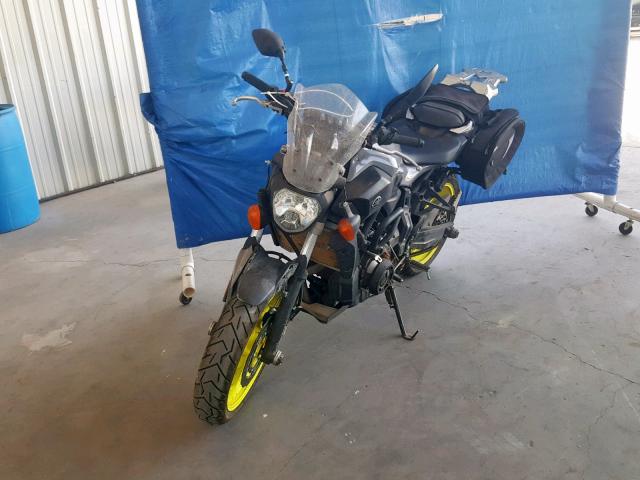 JYARM06E3GA008351 - 2016 YAMAHA FZ07 TWO TONE photo 2