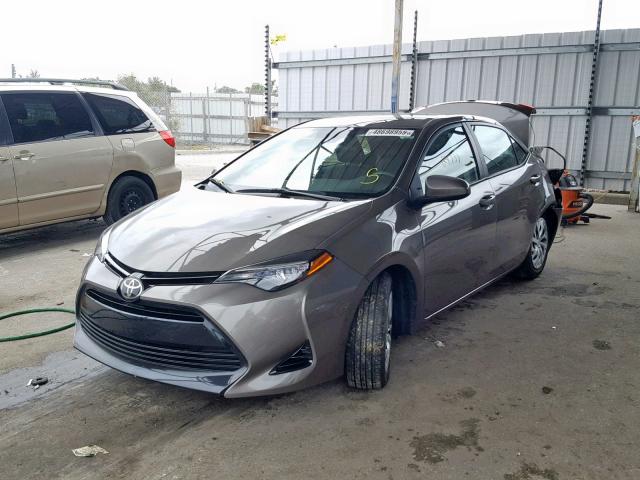 2T1BURHE1HC851498 - 2017 TOYOTA COROLLA L GRAY photo 2