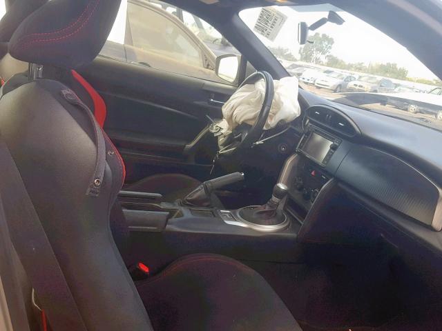 JF1ZNAA1XE8706543 - 2014 TOYOTA SCION FR-S SILVER photo 5