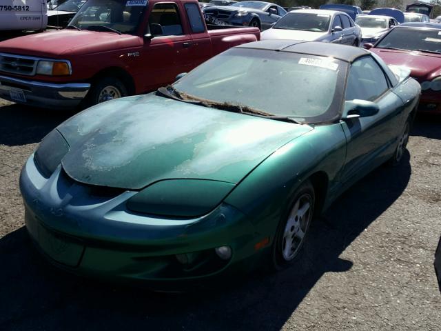 2G2FS22K3W2221571 - 1998 PONTIAC FIREBIRD GREEN photo 2