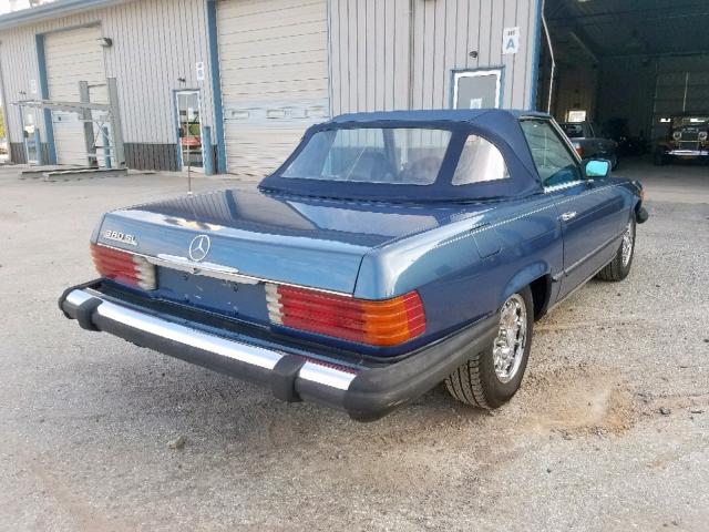 WDBBA45A0EA003835 - 1984 MERCEDES-BENZ 380 SL BLUE photo 4